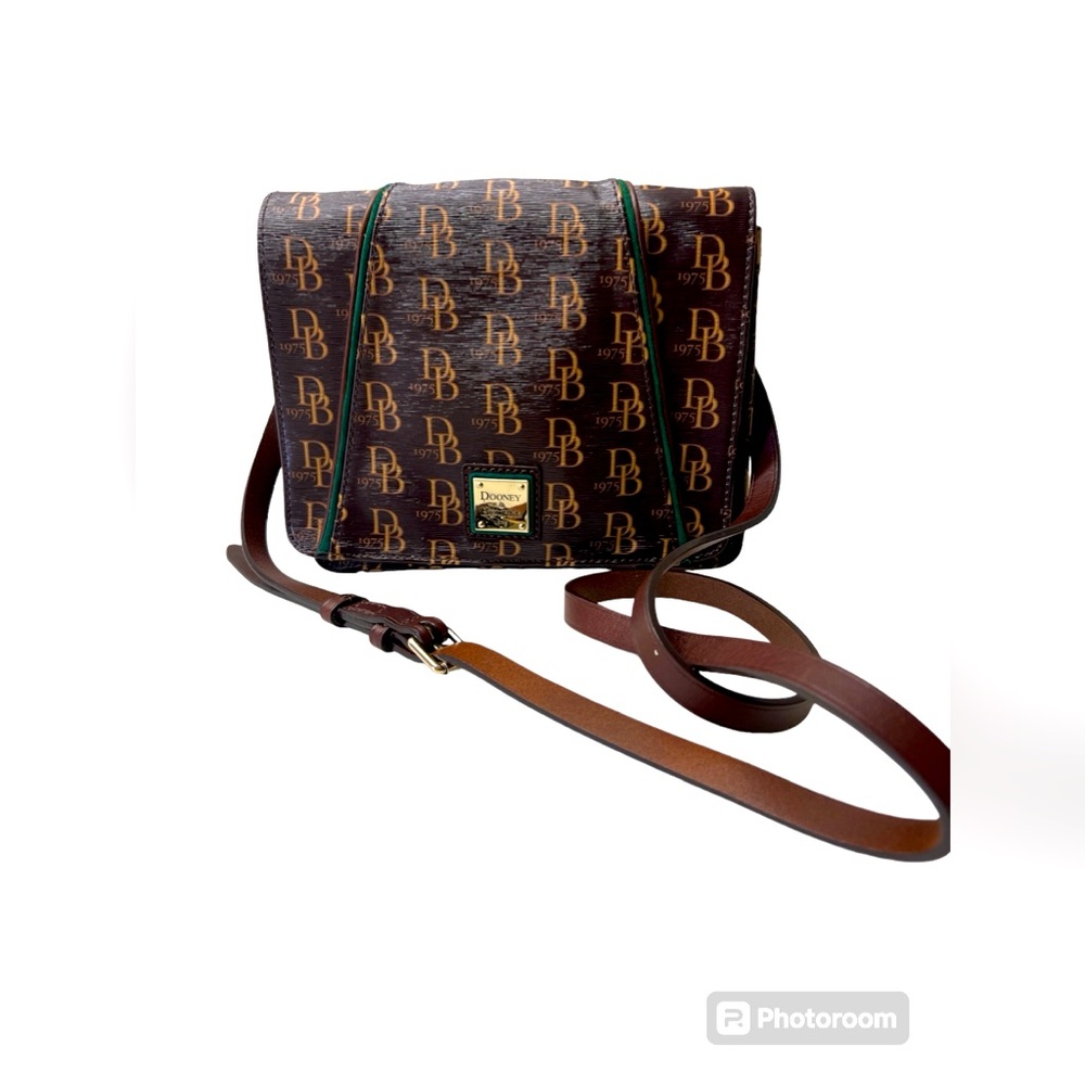 Dooney & Bourke Women's Brown 1975 Db Signature Grace Bag. New